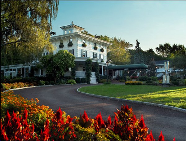 Homestead Inn