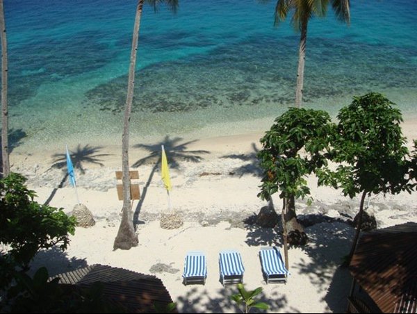 Padre Burgos Castle Resort