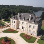 Chateau De Locguenole