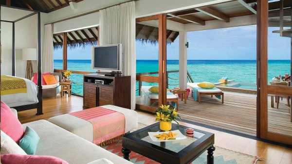 Four Seasons Landaa Giraavaru - Sunrise Water Villa with Pool